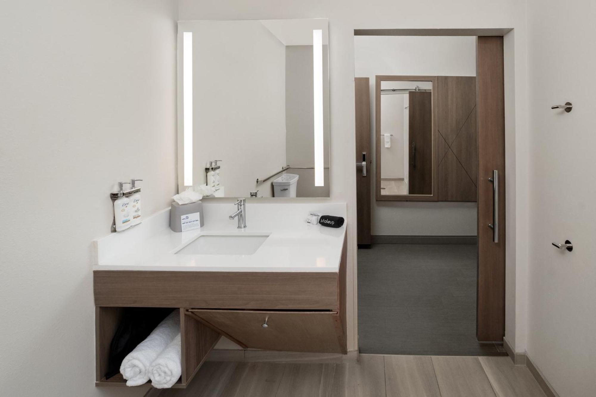 Holiday Inn Express - Hattiesburg West - Univ Area Eksteriør billede