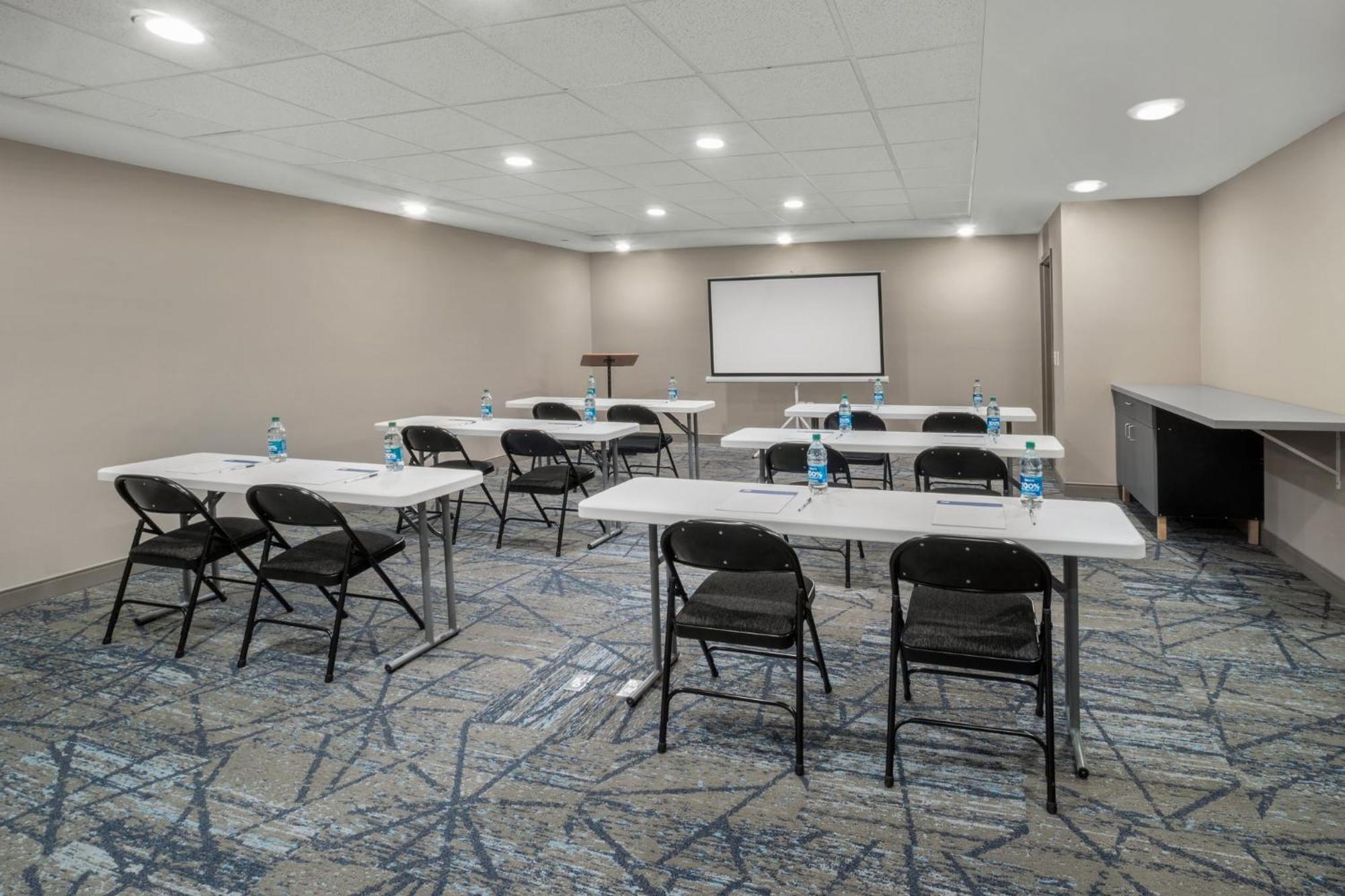 Holiday Inn Express - Hattiesburg West - Univ Area Eksteriør billede